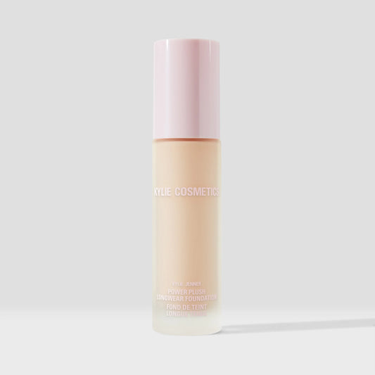 Kylie Cosmetics Power Plush Longwear foundation
