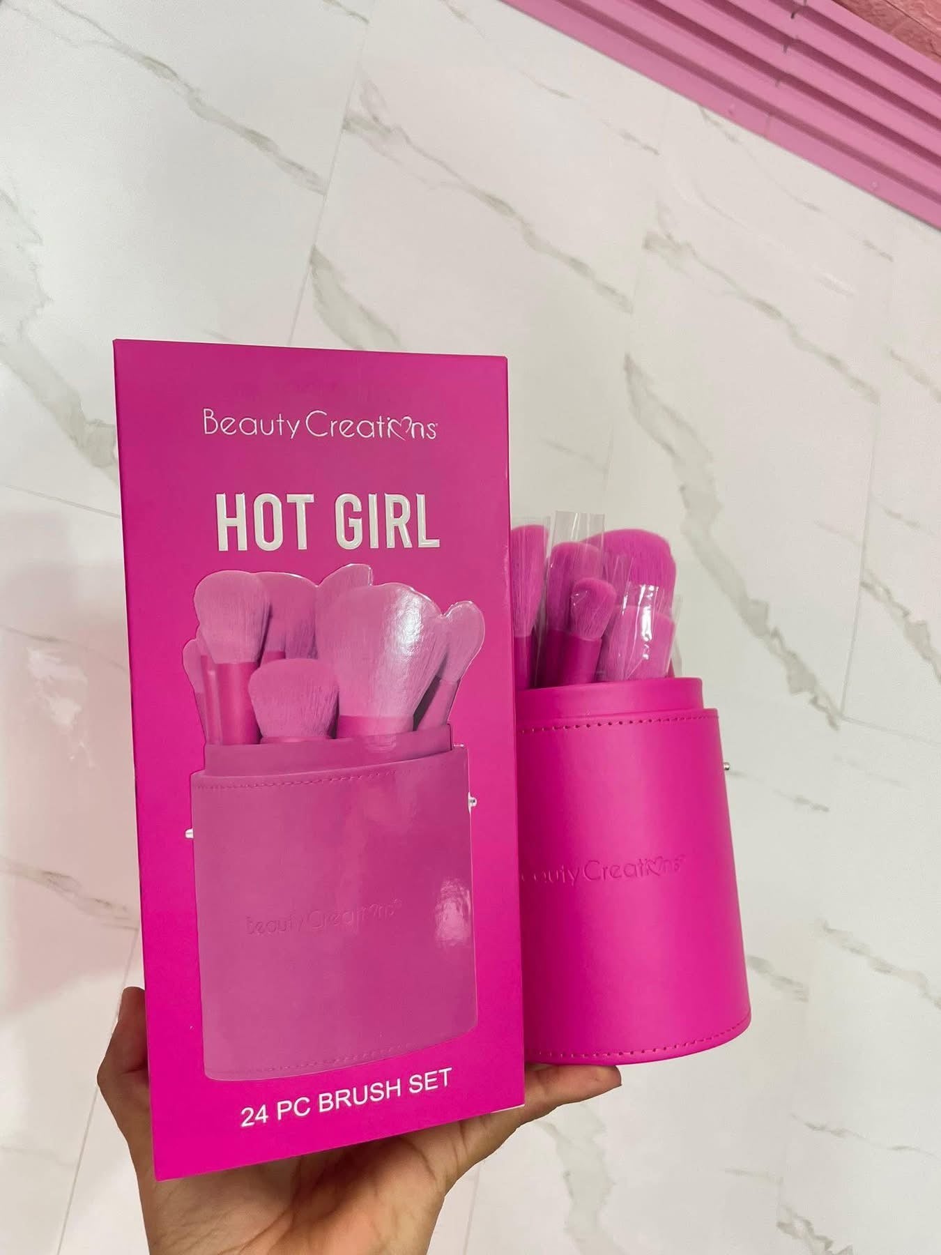 Beauty Creations Hot Girl 24PC Brush Set