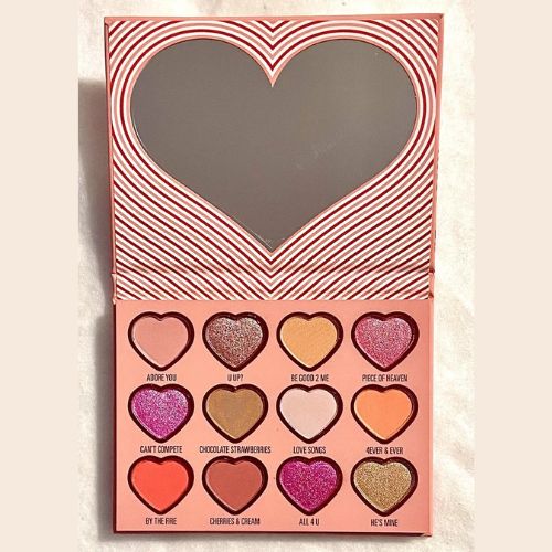 Kylie Jenner - Kylie Pressed Powder Palette
