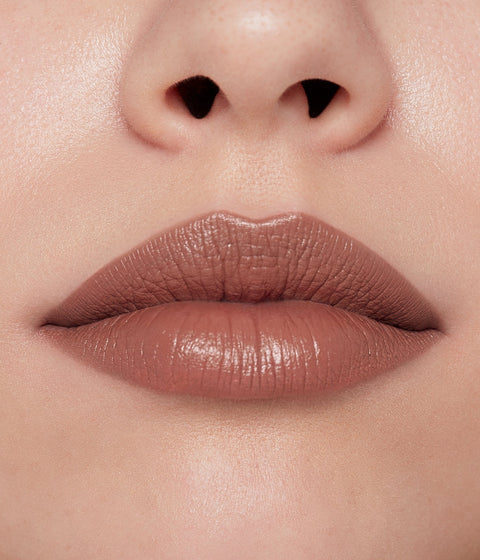 R.e.m. Beauty On Your Collar Classic Lipstick