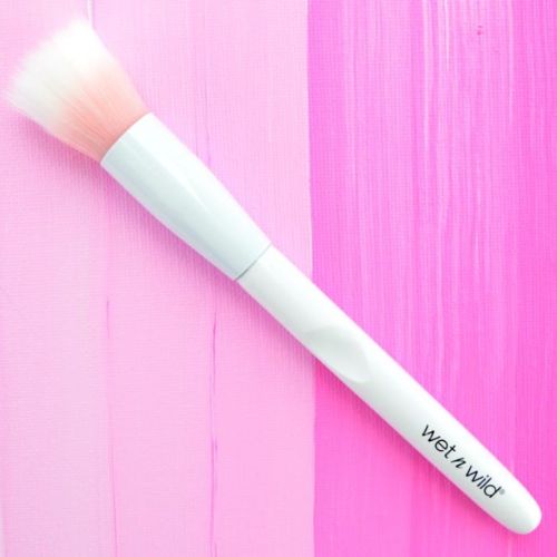 Wet n wild small stipple brush