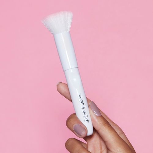 Wet n wild Flat top brush